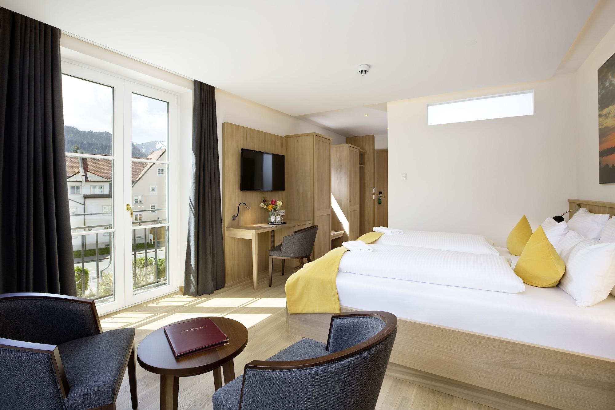 Hotel Hirsch Füssen Εξωτερικό φωτογραφία