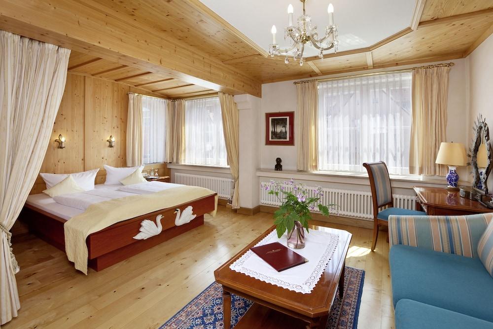 Hotel Hirsch Füssen Εξωτερικό φωτογραφία