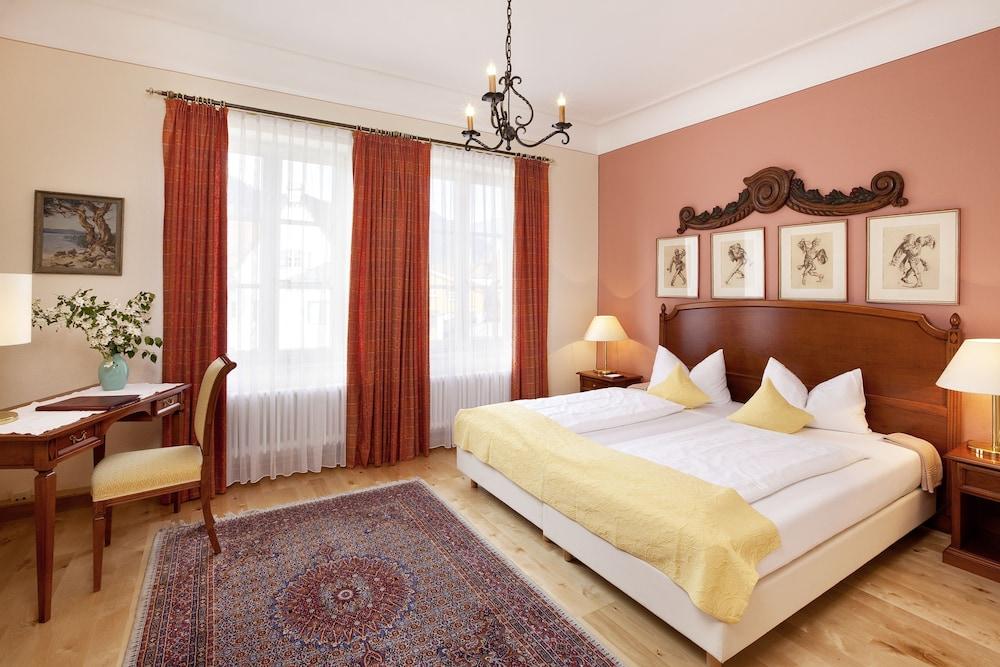 Hotel Hirsch Füssen Εξωτερικό φωτογραφία