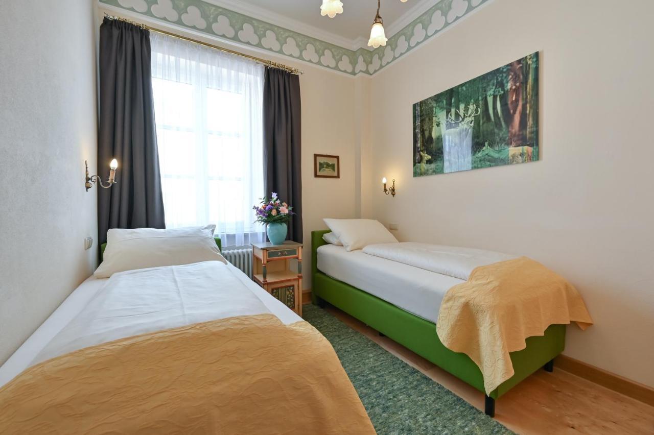Hotel Hirsch Füssen Εξωτερικό φωτογραφία