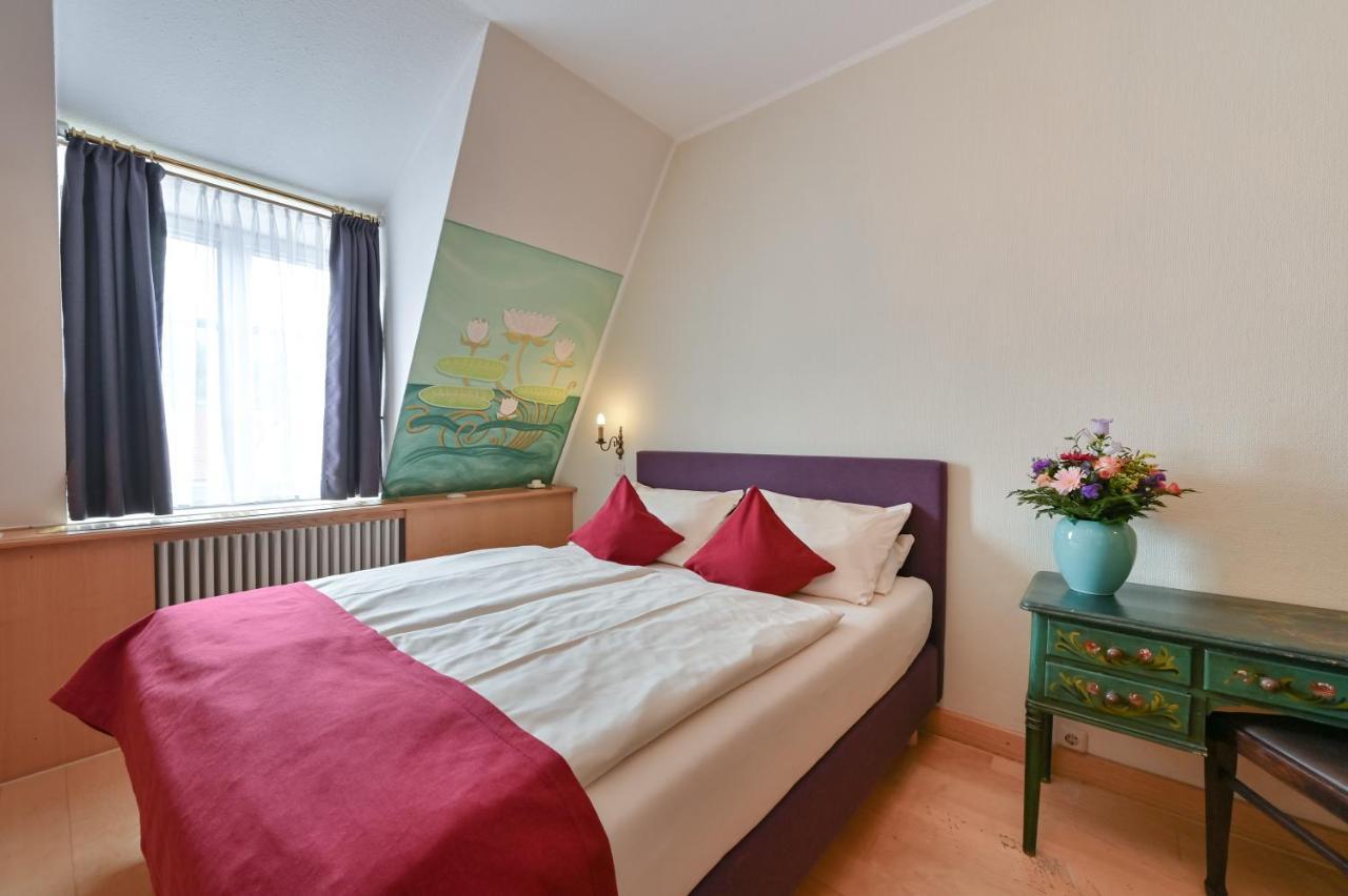 Hotel Hirsch Füssen Εξωτερικό φωτογραφία